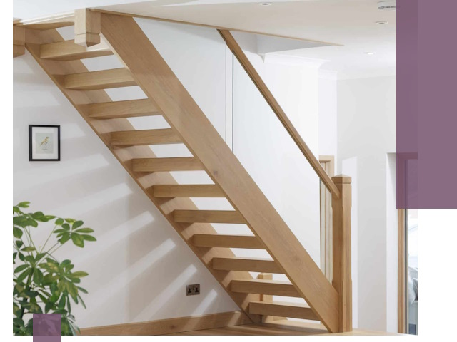 Изготовление деревянных лестниц под ключ в Моршанске для дома