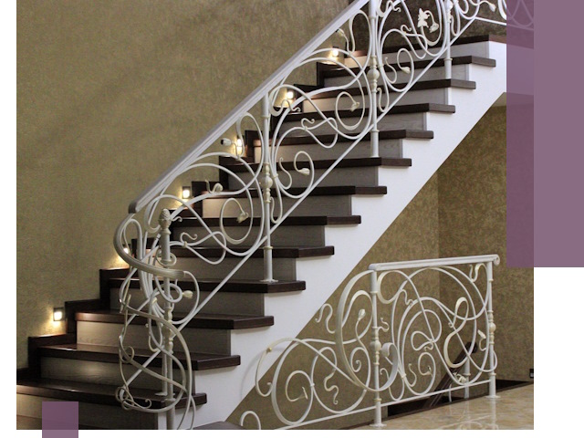 Кованые лестницы под ключ в Моршанске — изготовление и монтаж