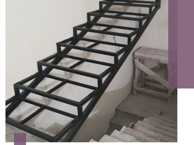 Демонтаж лестниц на металлокаркасе в Моршанске: быстрый вывоз и разбор