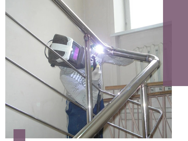 Монтаж перил и ограждений качественно в Моршанске