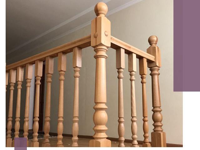 Деревянные перила на заказ в Моршанске: монтаж и изготовление