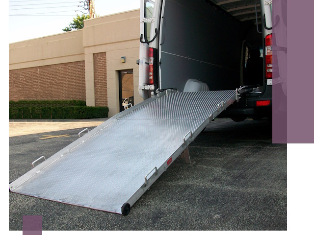 Мобильные пандусы в Моршанске — производство, монтаж и аренда