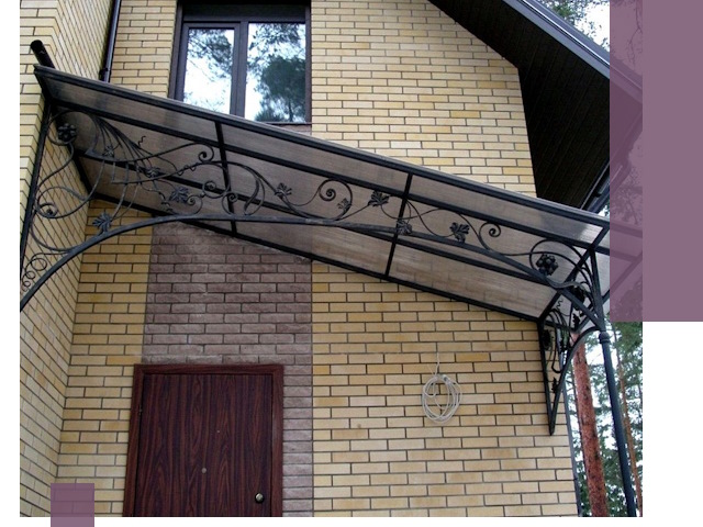 Односкатные козырьки из металла под ключ в Моршанске